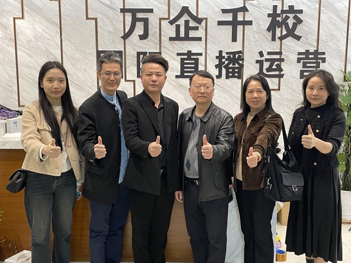 _cgi-bin_mmwebwx-bin_webwxgetmsgimg__&MsgID=7604049937420852227&skey=@crypt_ed2f22b1_5ea68283478a0d522521807826f679b2&mmweb_appid=wx_webfilehelper